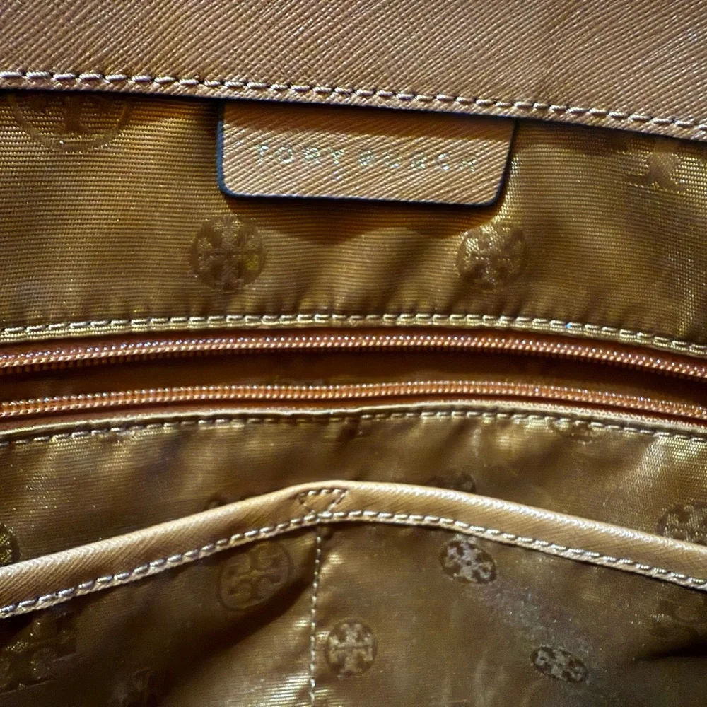 EUC Tory Burch Brown Leather Tote Sophisticated Everyday Style - Picture 10 of 10